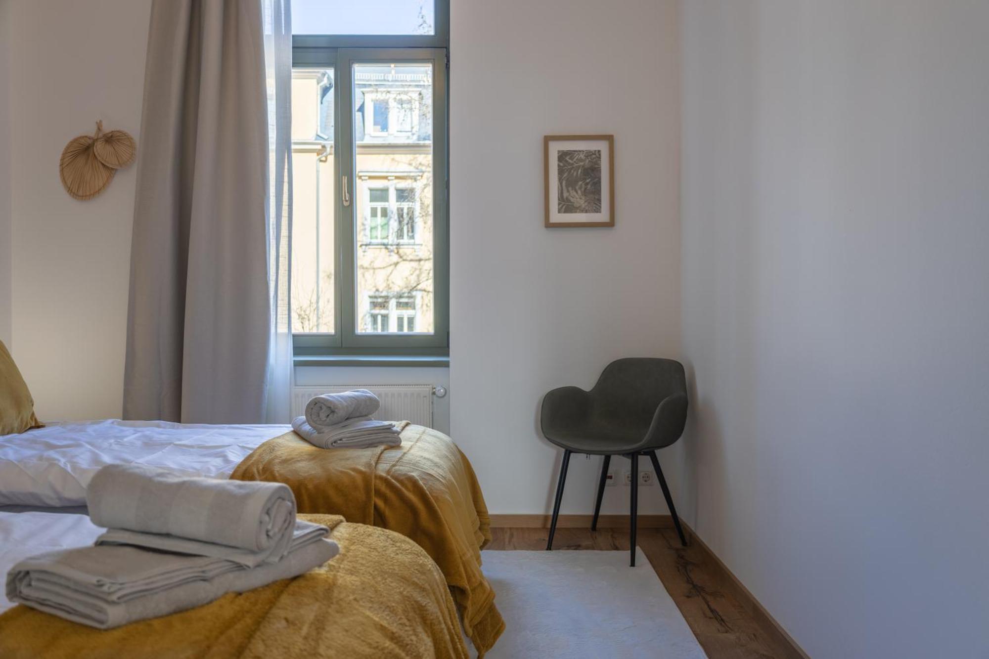 Appartement Goethe Palais Am Grossen Garten, Arbeitsplatz, Ruhig, Max 6p, Smart-tv, Eigener Parkplatz